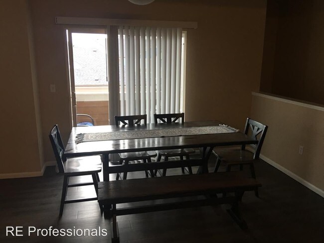Foto del edificio - 2 br, 2 bath House - 1628 S Iola St #207