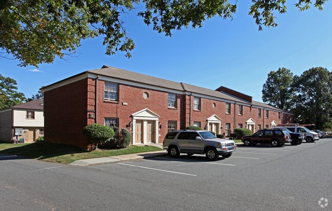Foto del edificio - Granville Townhouse Apartments