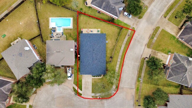 Foto del edificio - 2507 Cypress Springs Ct