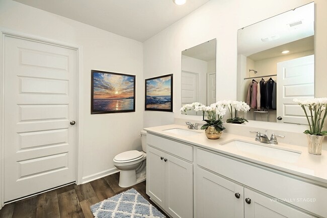 Foto del edificio - 78 Striker Rd