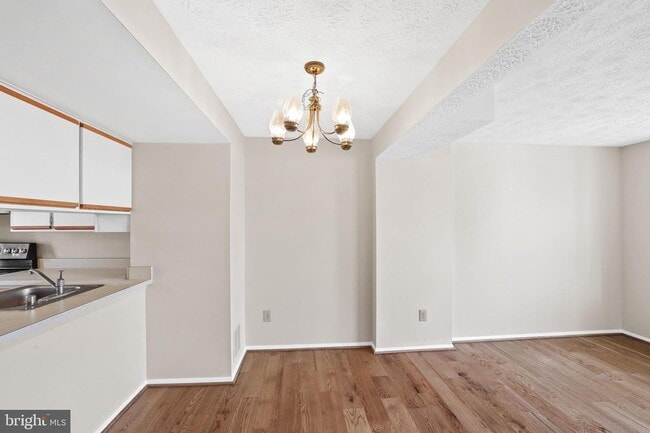 Building Photo - 2838 New Providence Ct