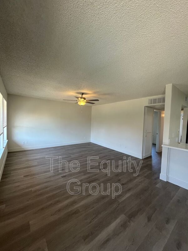 Foto del edificio - 3535 W Campus Ave.