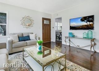 Foto del edificio - 2 br, 1 bath House - 733 E 138th St