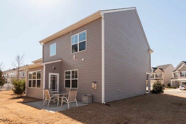 Building Photo - 211 Mainline Station Dr