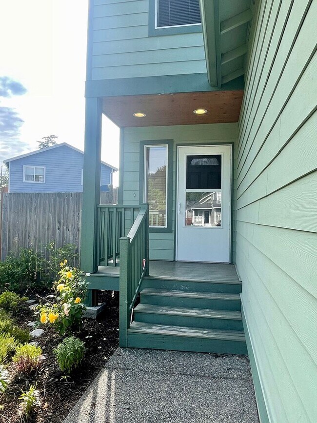 Foto del edificio - 3 Bedroom 2.5 Bathroom home in Cul-de-sac