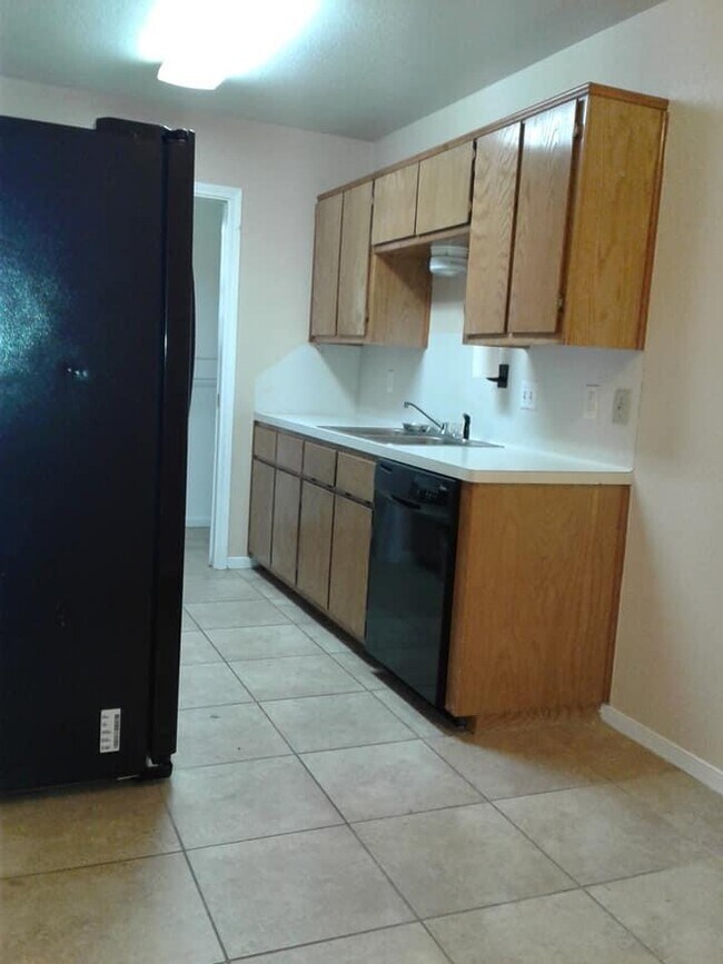 Foto del edificio - 1214 Walt Morgan Cir