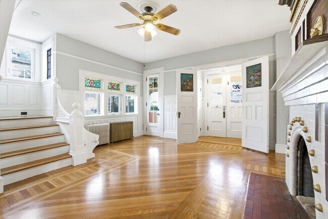 Foto del edificio - 68-70 Russell Street, Unit 70,Manchester, NH 03104