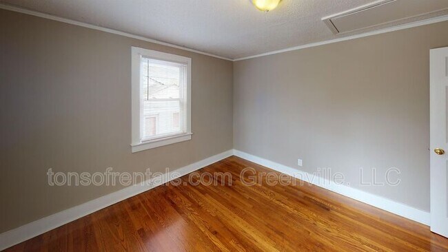 Photo - 123 Pleasant Ridge Ave House