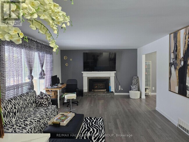 Photo du bâtiment - 2706 Hickson Crescent