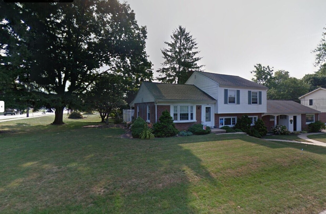 5997 Reeves Rd, East Petersburg, PA 17520 House Rental in East