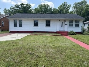 Building Photo - 905 Tifton St