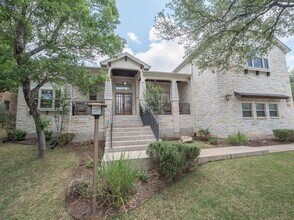 Building Photo - 130 Squires Dr