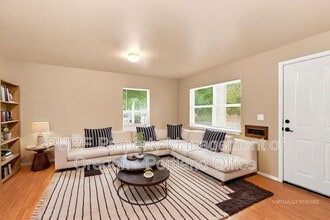 Building Photo - 6734 N Monteith Ave