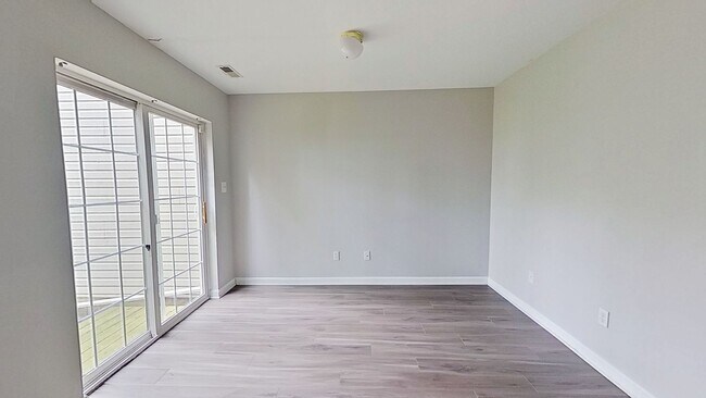 Foto del edificio - Single Family Home