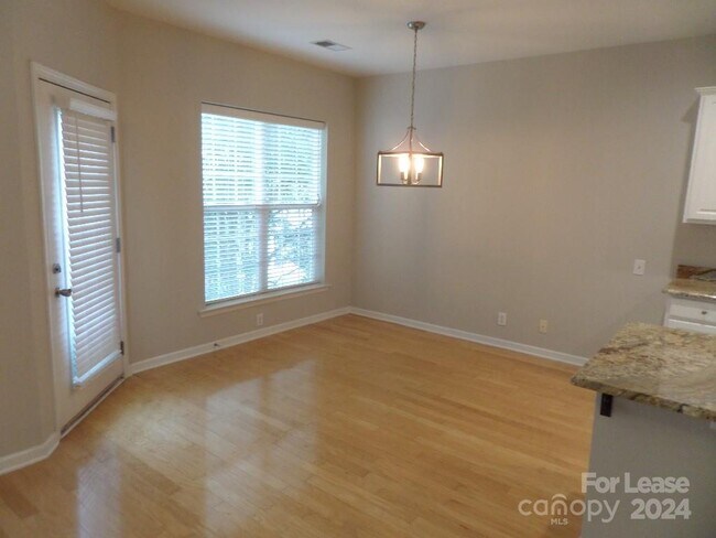 Building Photo - 3224 Margellina Drive