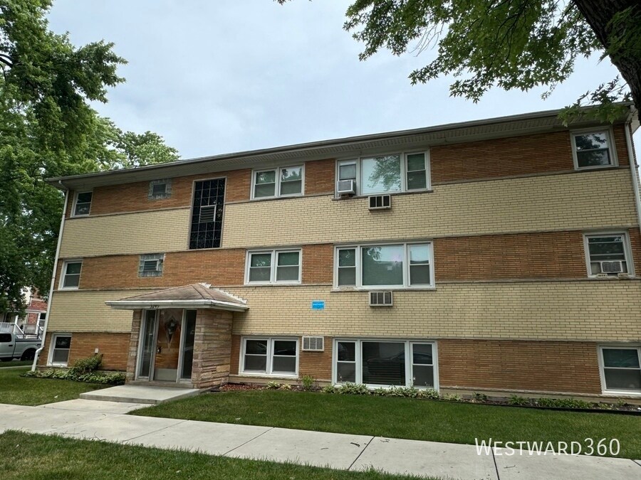 Primary Photo - Fully renovated 1 bed/1 bath