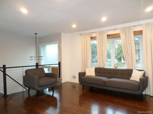 Foto del edificio - 8 Jodi Ln