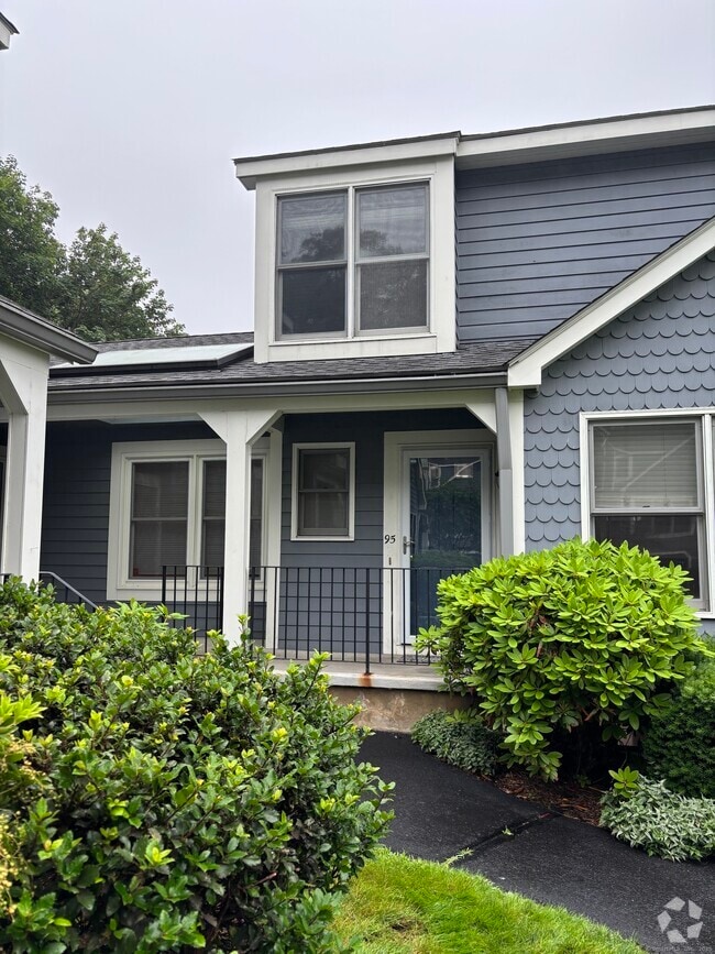 Building Photo - 95 Fawn Ridge Ln