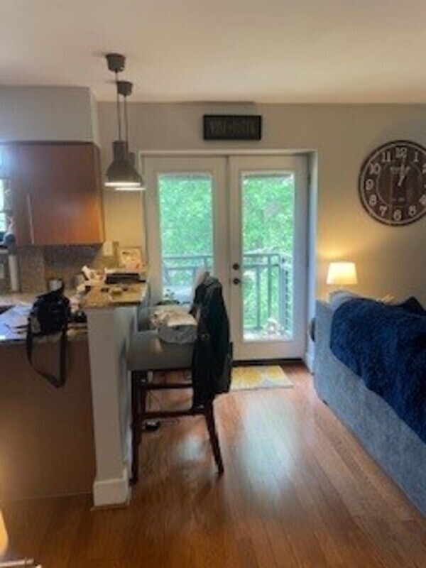 Foto del edificio - 2427 Vail Ave