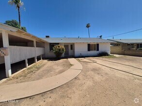Building Photo - 3945 W Orange Dr