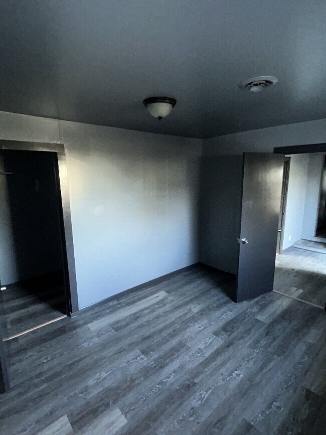 Foto del edificio - 3504 Blackstone Ave