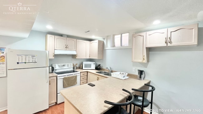 Building Photo - 15 Turtlecreek Blvd