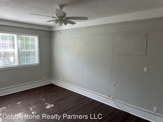 Building Photo - 3 br, 1 bath House - 208 Patrol Drive