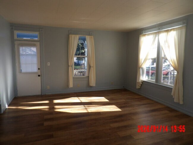 Foto del edificio - 1306 10th St