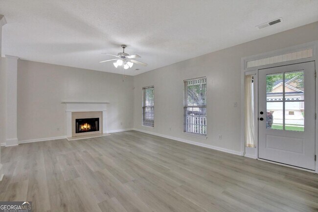 Building Photo - 333 Prescott Ct