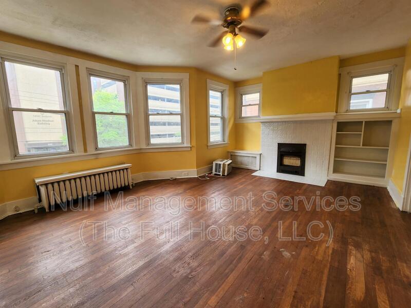 Primary Photo - 541 S Aiken Ave