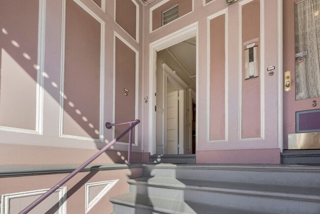 Building Photo - 3982-3984-3984 25th St