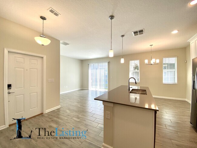 Building Photo - 1304 Shinnecock Hills Dr