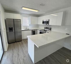 Building Photo - 2530 NW 99th Ave