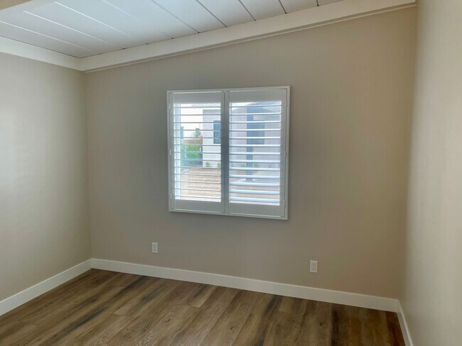 Building Photo - Great Carlsbad Rental - Close to Beach