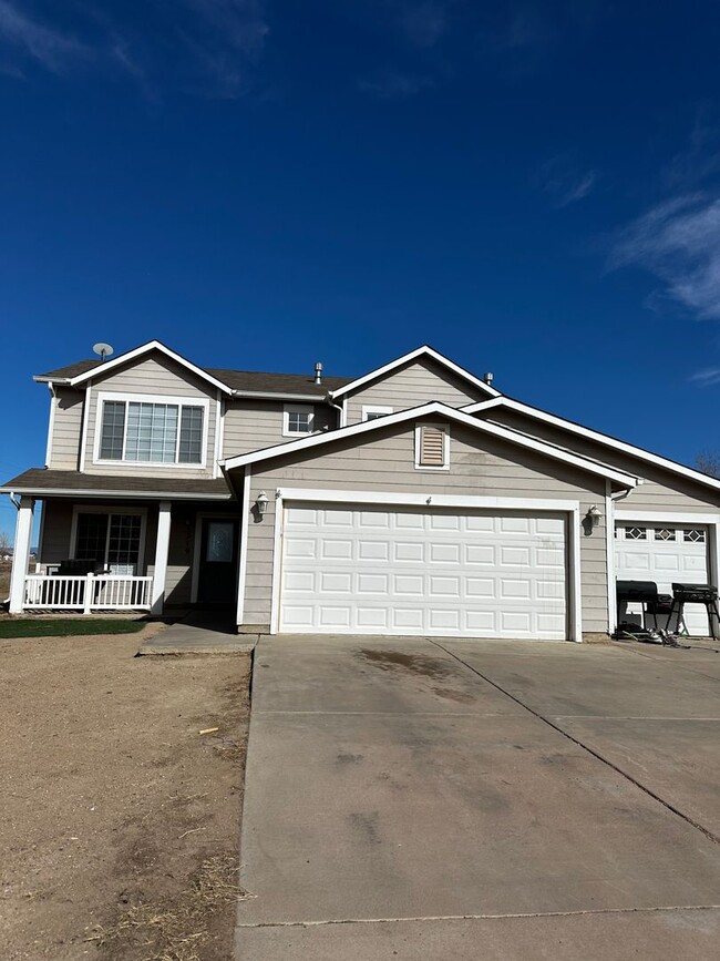 Building Photo - Great home in Pueblo West!