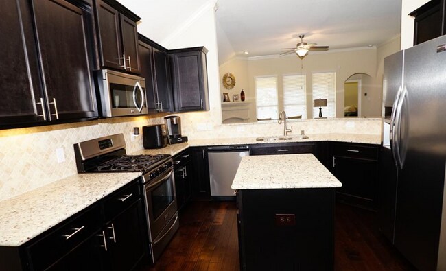 Foto del edificio - 18118 Tucson Bend Dr