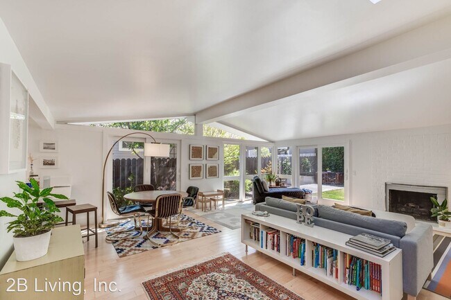Building Photo - 3 br, 2 bath House - 11 Willow Glen Way