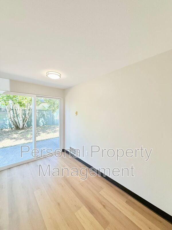 Foto del edificio - 506 E 34th St