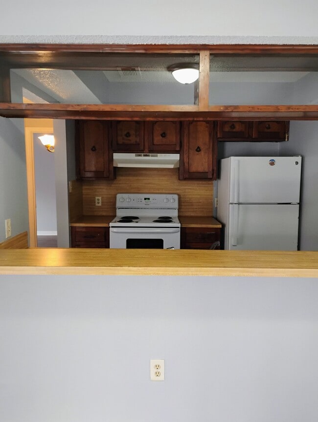 Building Photo - 1707 Port Dr