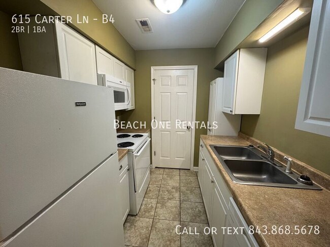 Foto del edificio - 615 Carter Ln