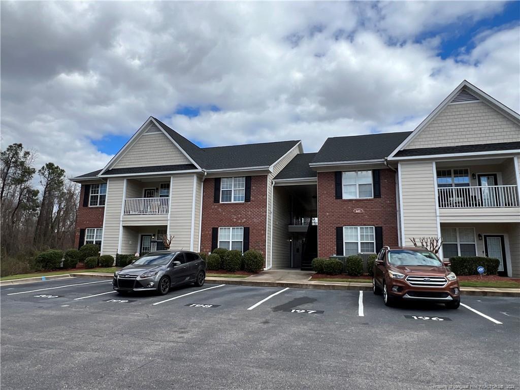 641 Brandermill Rd, Fayetteville, NC 28314 Condo for Rent in