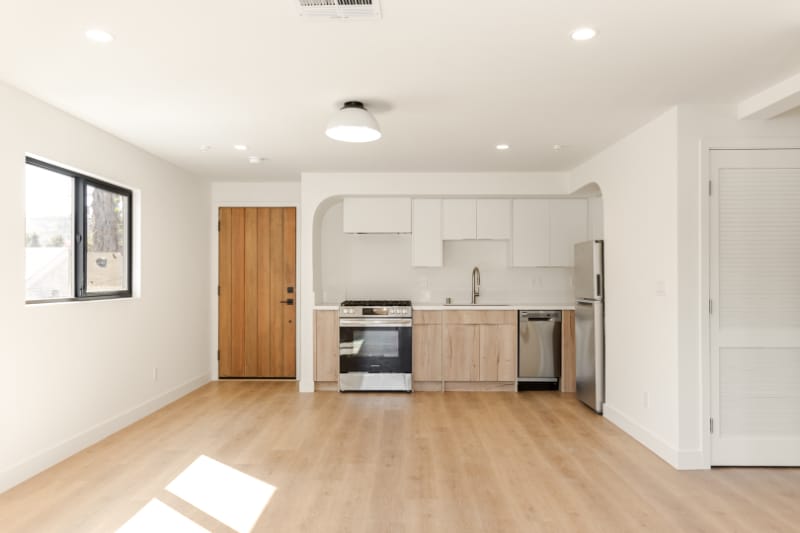 Foto principal - 2845 1/2 Marsh St