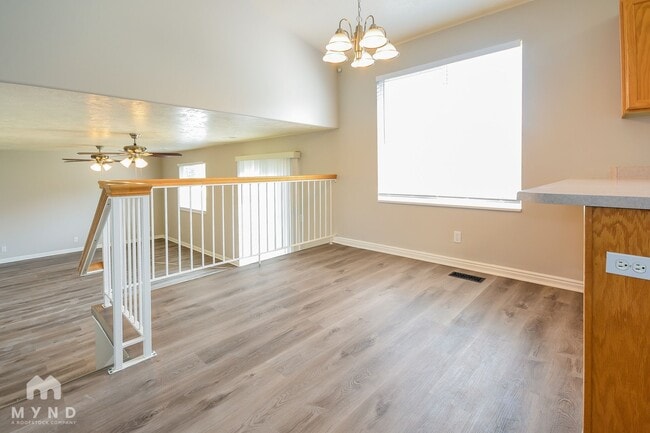 Foto del edificio - 5463 Ridge Hollow Way