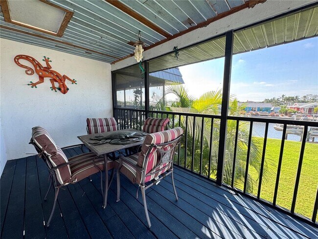 Foto del edificio - 10443 Waterbird Way