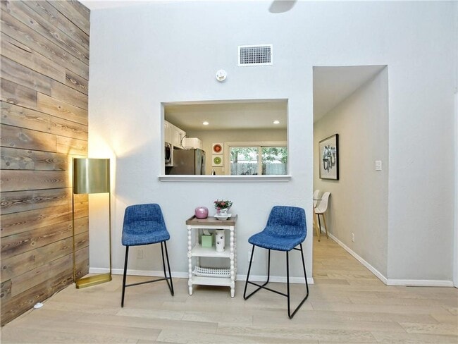 Building Photo - 6715 West Gate Blvd