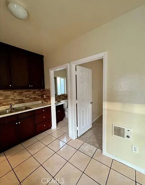 Foto del edificio - 1336 W 109th St