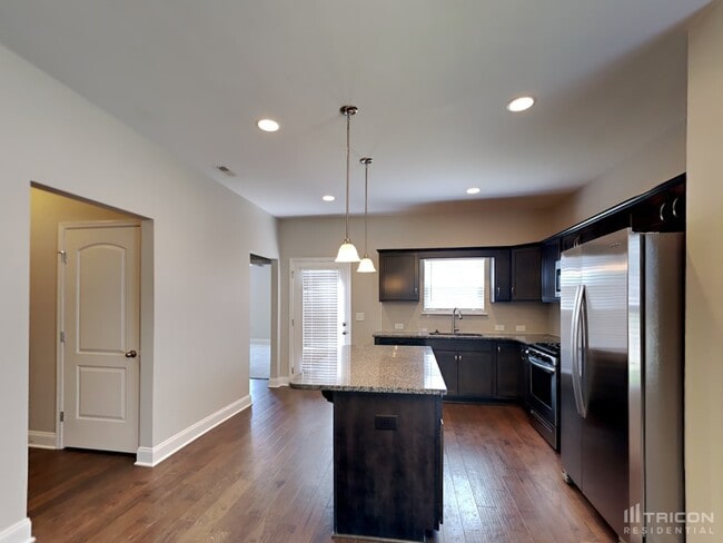 Building Photo - 172 Telavera Dr