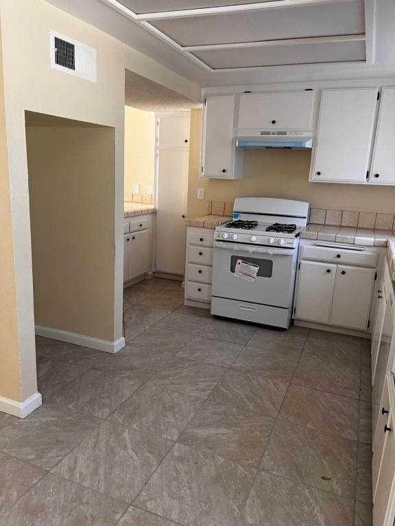 Building Photo - 120 E Ave Q7