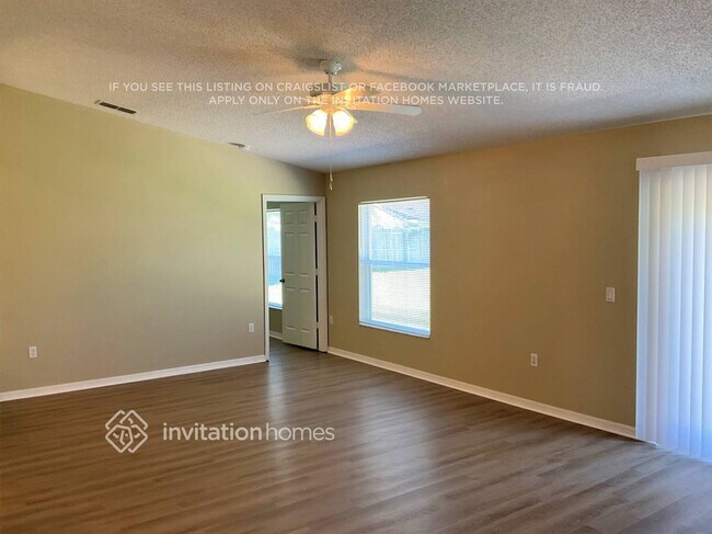 Foto del edificio - 2314 Umbrella Tree Dr