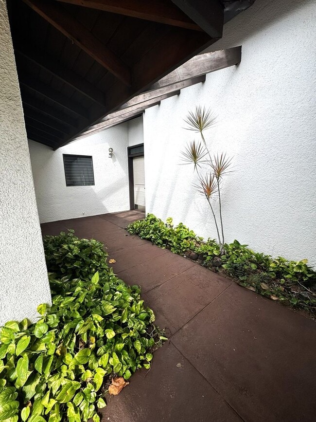 Foto del edificio - 3/2/2 - Spacious Golf Course Home in Gated Queens Gate II